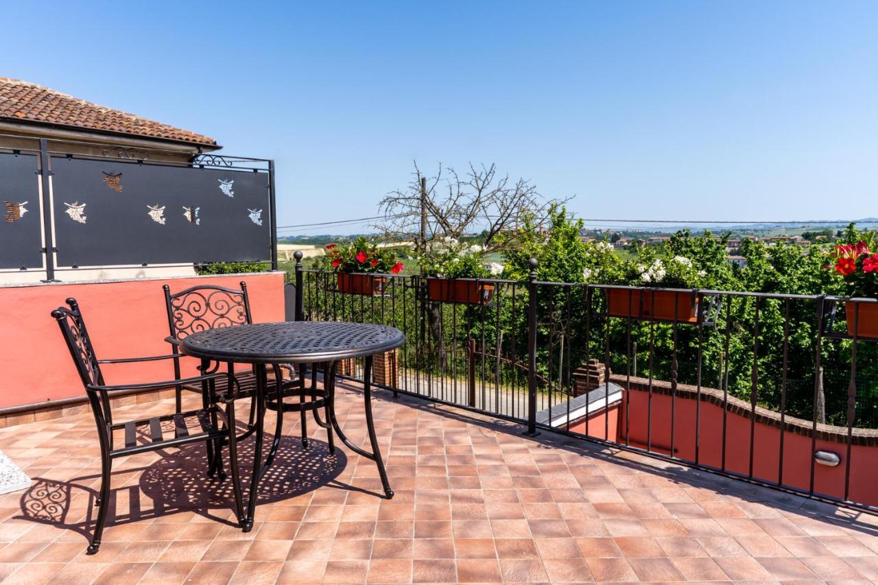 Agriturismo Tenuta La Meridiana Montegrosso dʼAsti Εξωτερικό φωτογραφία
