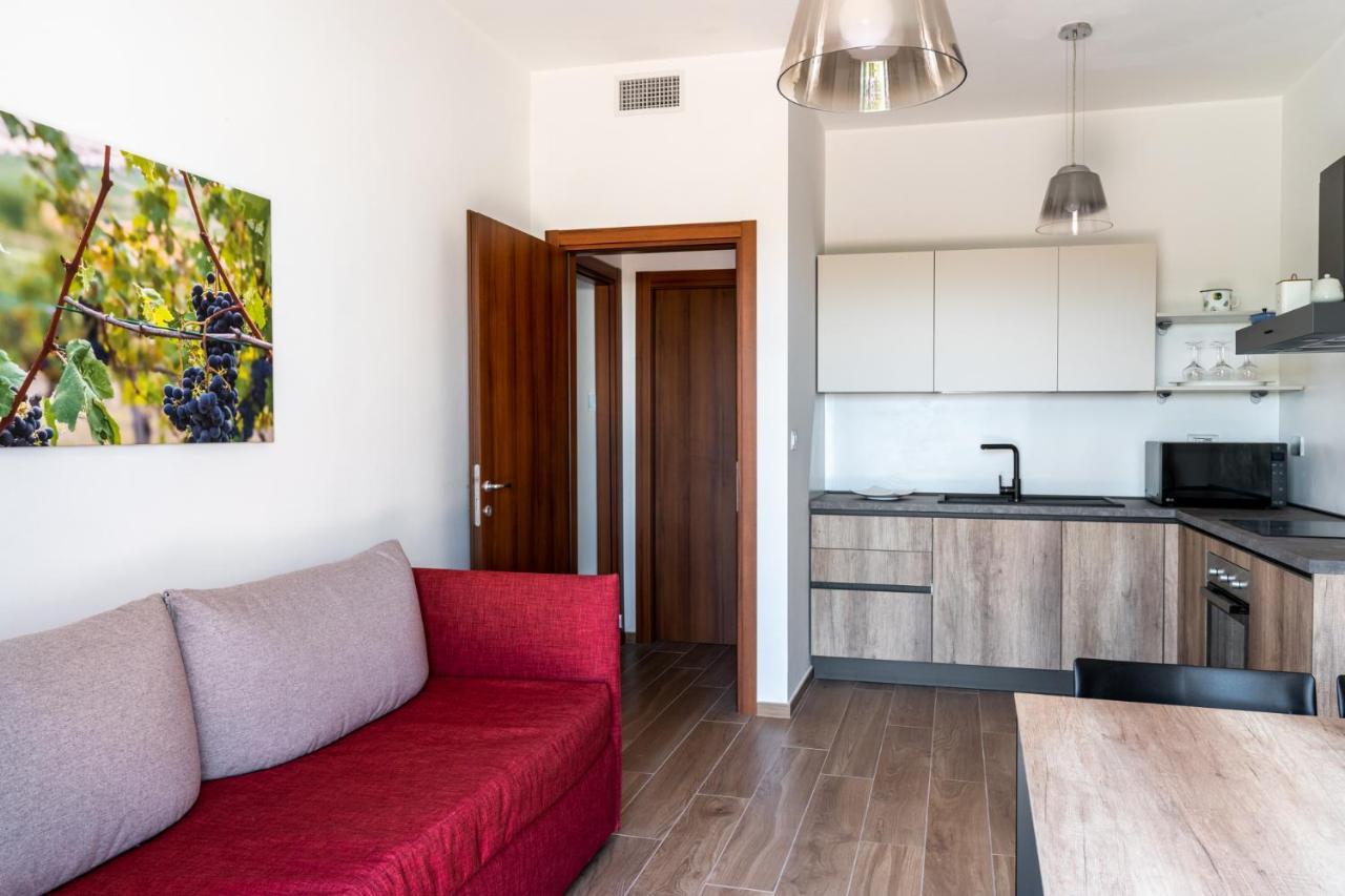 Agriturismo Tenuta La Meridiana Montegrosso dʼAsti Εξωτερικό φωτογραφία